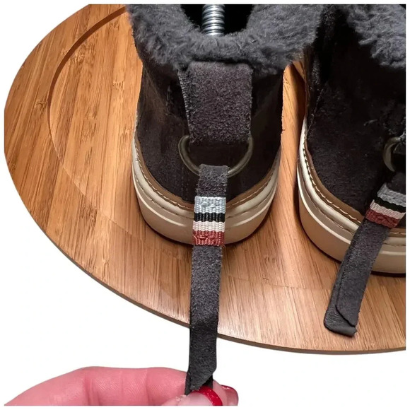 TOMS Paxton Women's 6.5 Gray Suede Ankle Boot Sneaker Faux Fur Lined Shoe - Picture 10 of 15